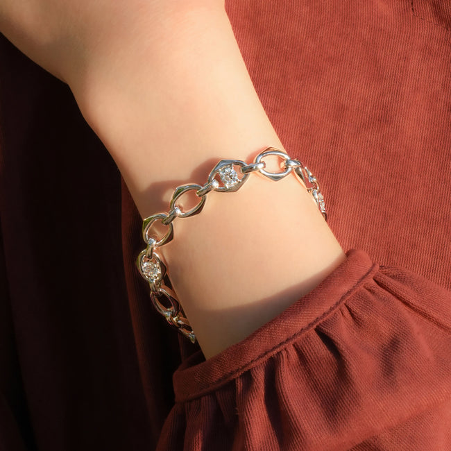 Midnight Wild Bracelet(Full Pavé Edition)