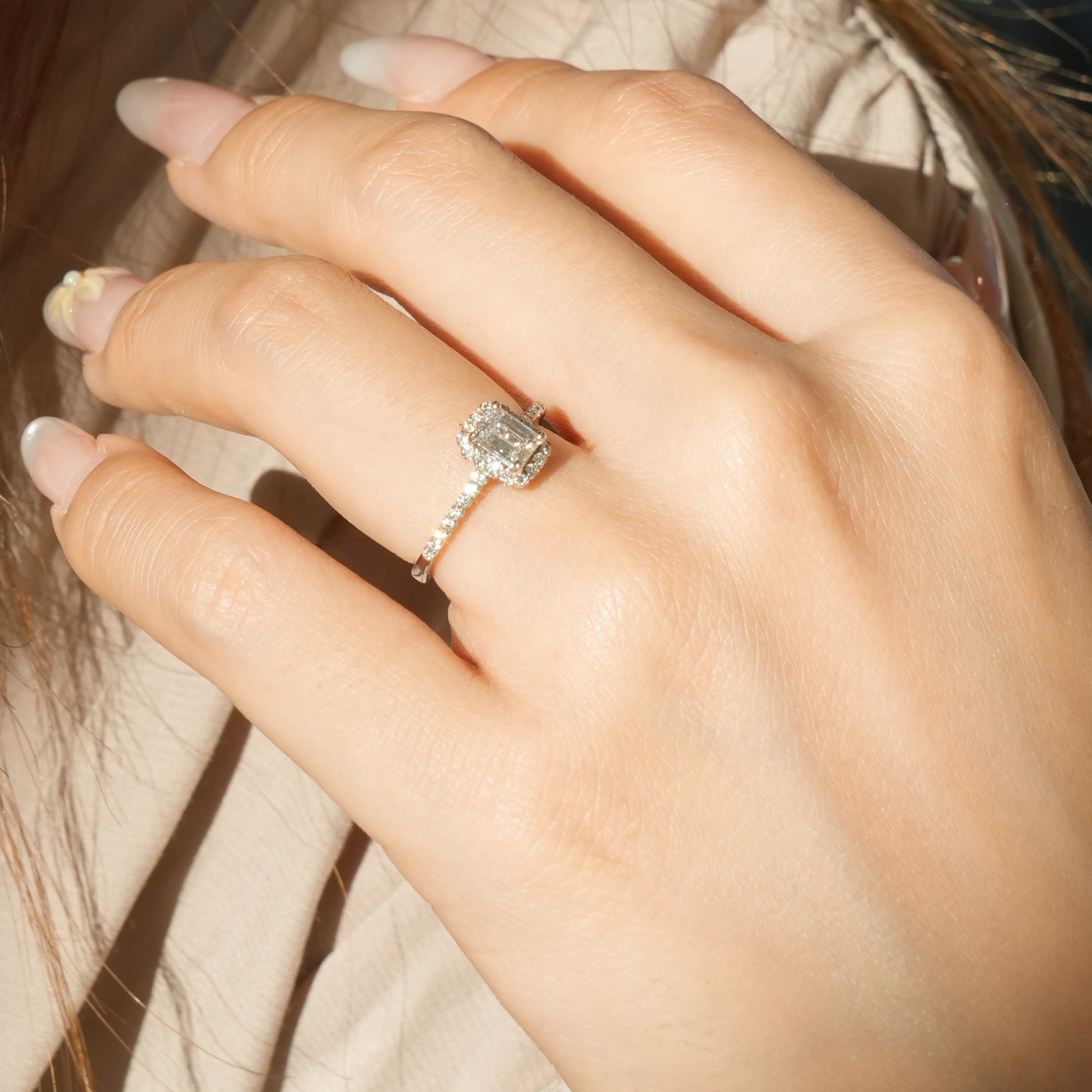 Eternal Blossom Emerald Halo Ring