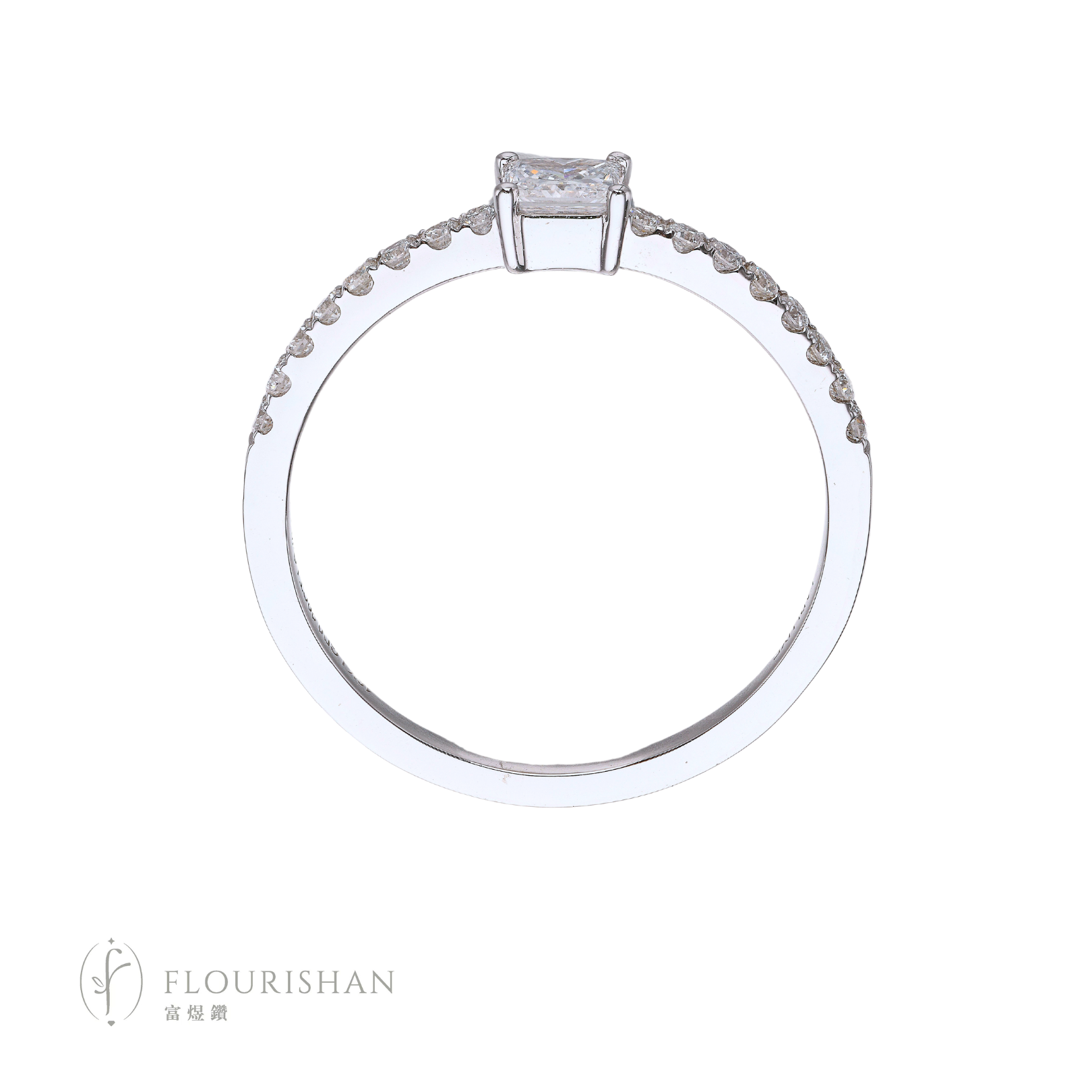 EVERYDAY ELEGANCE COLLECTION – PRINCESS CUT RINGEVERYDAY ELEGANCE COLLECTION – EMERALD CUT RING [RG00047(XG7)]