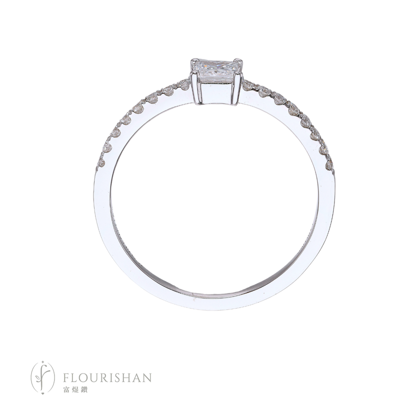 EVERYDAY ELEGANCE COLLECTION – PRINCESS CUT RINGEVERYDAY ELEGANCE COLLECTION – EMERALD CUT RING [RG00047(XG7)]